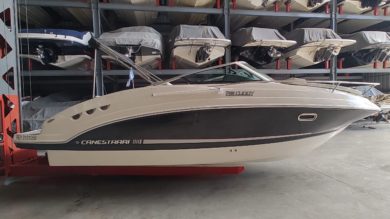 Canestrari Cuddy 225 2023 Volvo 250 hp DP